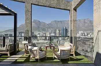 The_Silo_Hotel_Rooftop_Bar_(Edited)_50_sharpen_scaled_350w_230h